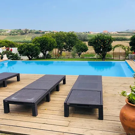 Dom wakacyjny Casa Da Varzea-casa Relaxante Com Piscina Partilhada *