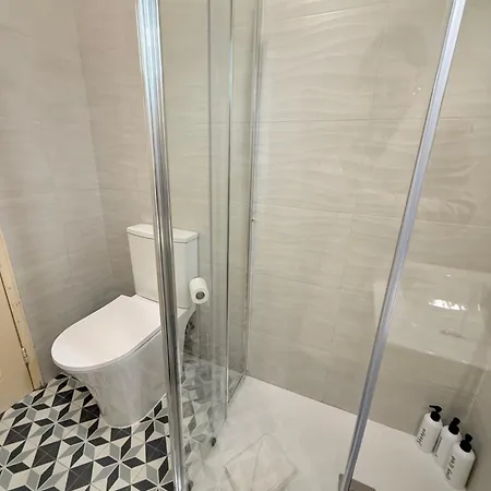 Vakantiehuis Casa Da Varzea-casa Relaxante Com Piscina Partilhada *